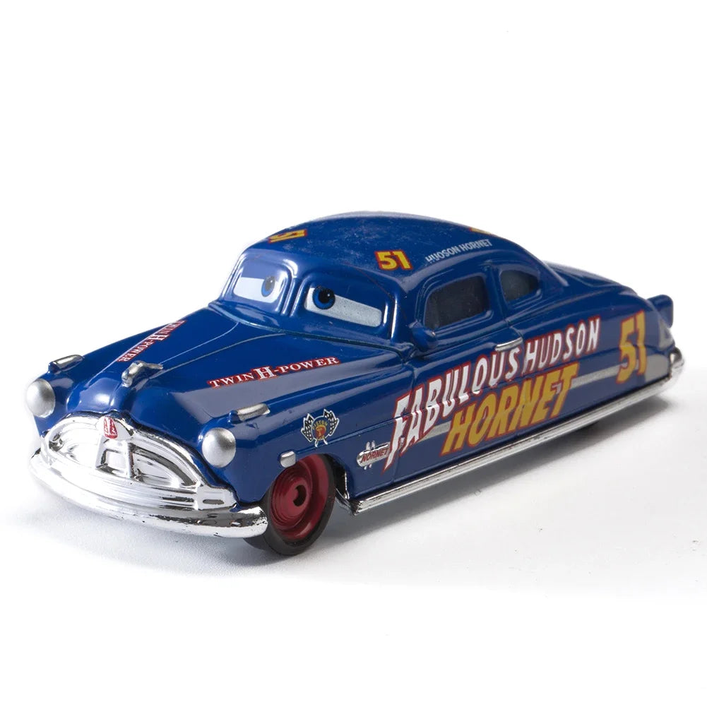 8/13/15Pcs Disney Pixar Cars Gift Box Metal Diecast lightning McQueen Car Model Toy Jackson Uncle Truck Boy Birthday Toys